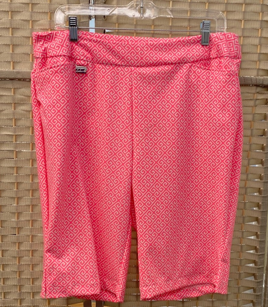 pink print shorts
